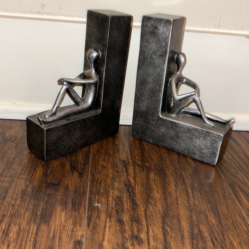 Bookends